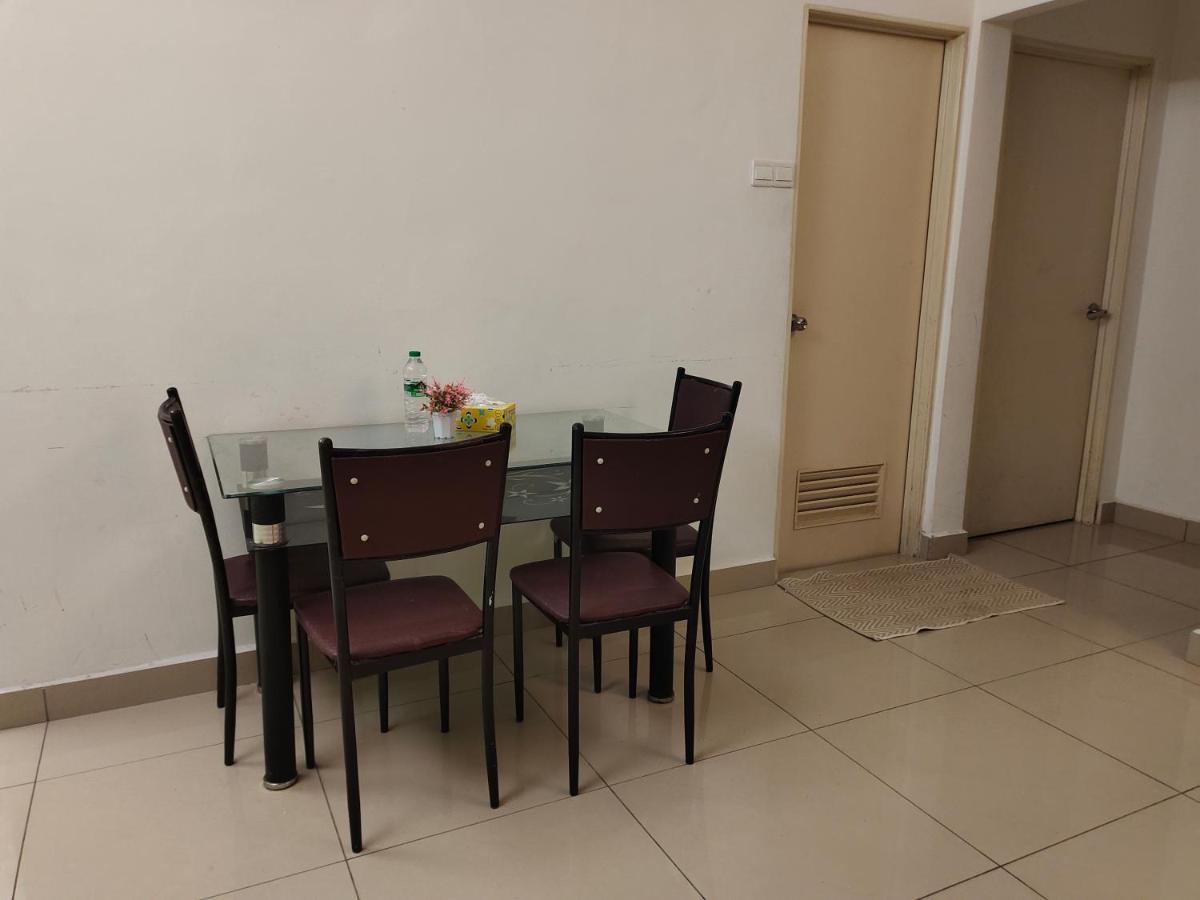 2 Rooms Homestay Deviana Wakaf Che Yeh Kota Bharu Zewnętrze zdjęcie